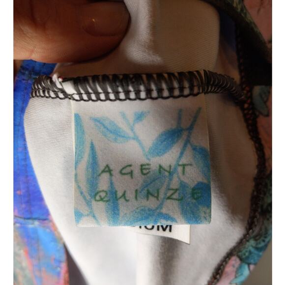 AGENT QUINZE Graffiti Print Tank Top Street Art NWT Woodstock Inn VT M - Picture 3 of 8